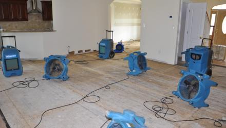 Water-Damage-Restoratioin-Services-2